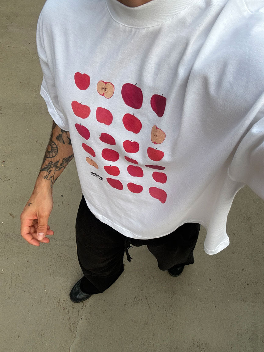 APPLE ORGANIC TEE