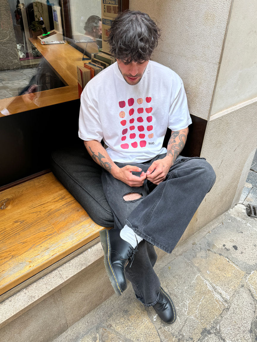 APPLE ORGANIC TEE
