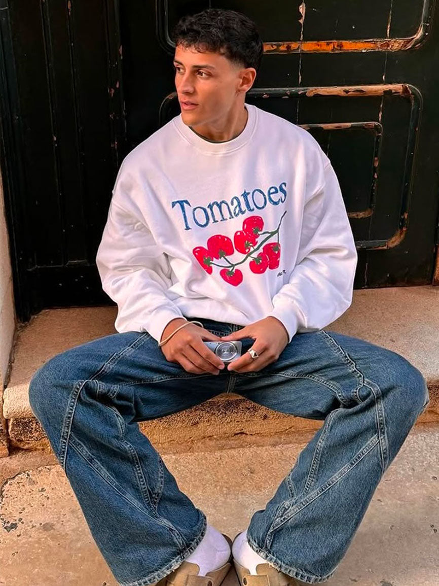 TOMATOES CREWNECK