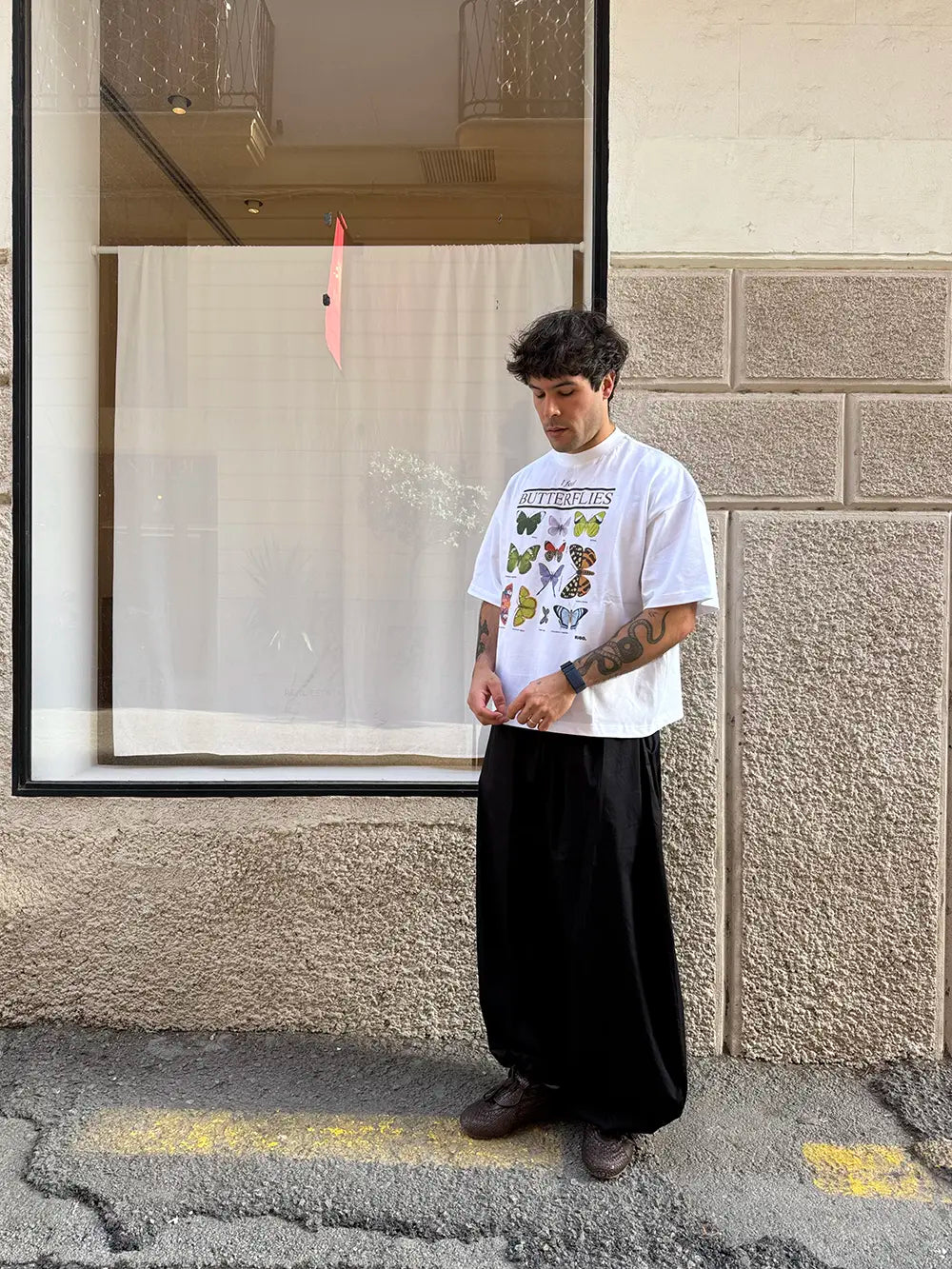 BUTTERFLIES WHITE TEE