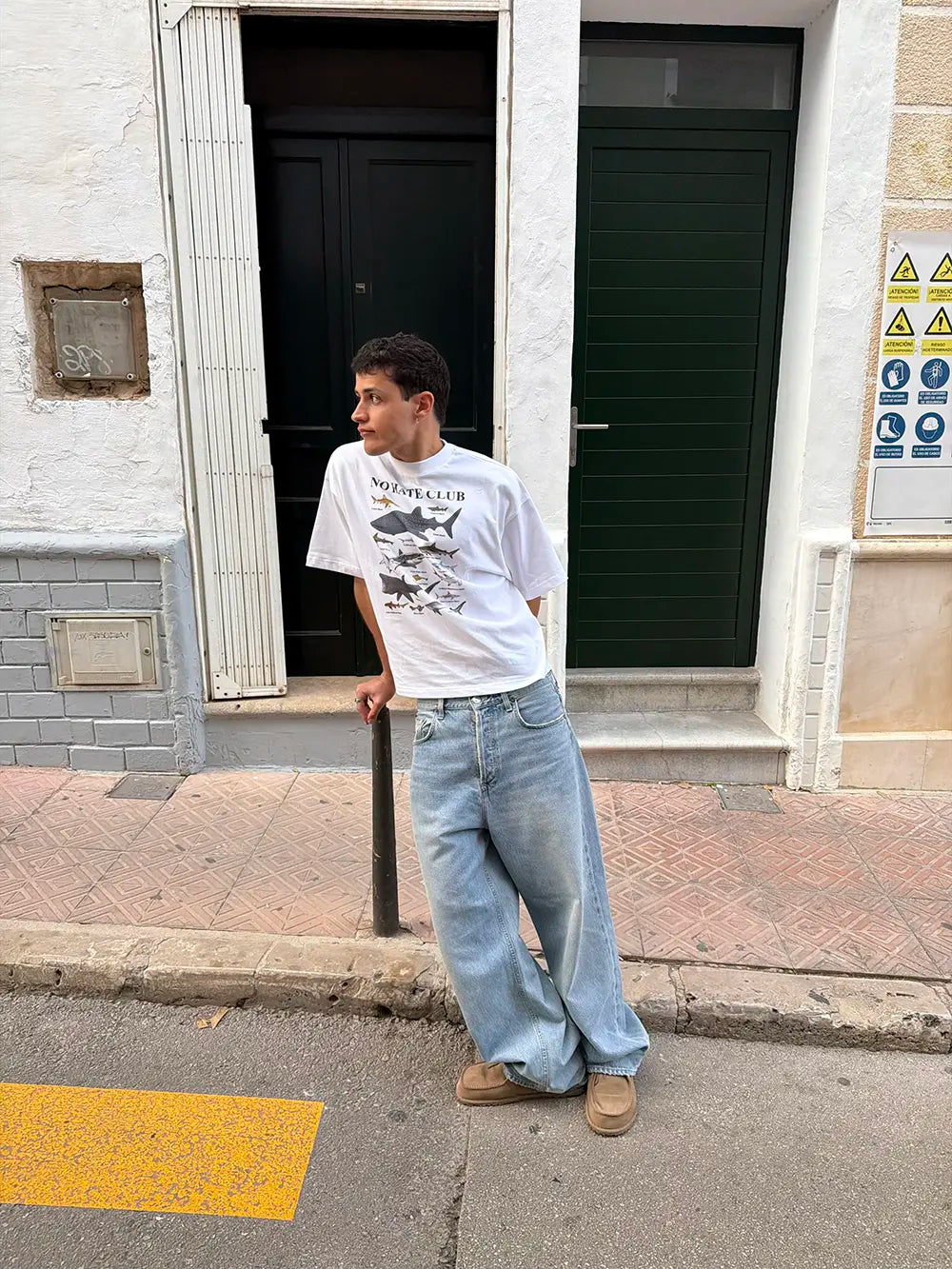 NO HATE CLUB WHITE TEE