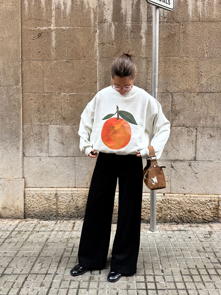 ORANGE CREWNECK
