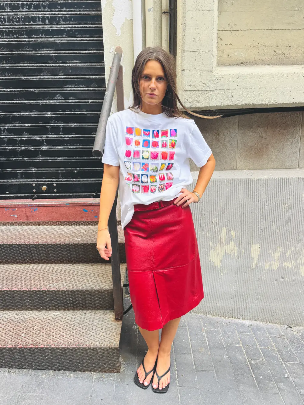 TULIPS REGULAR TEE