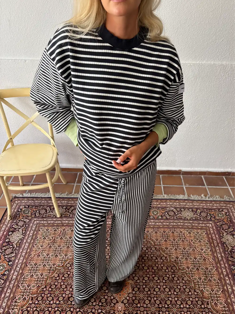 ZEBRA STRIPED PULLOVER
